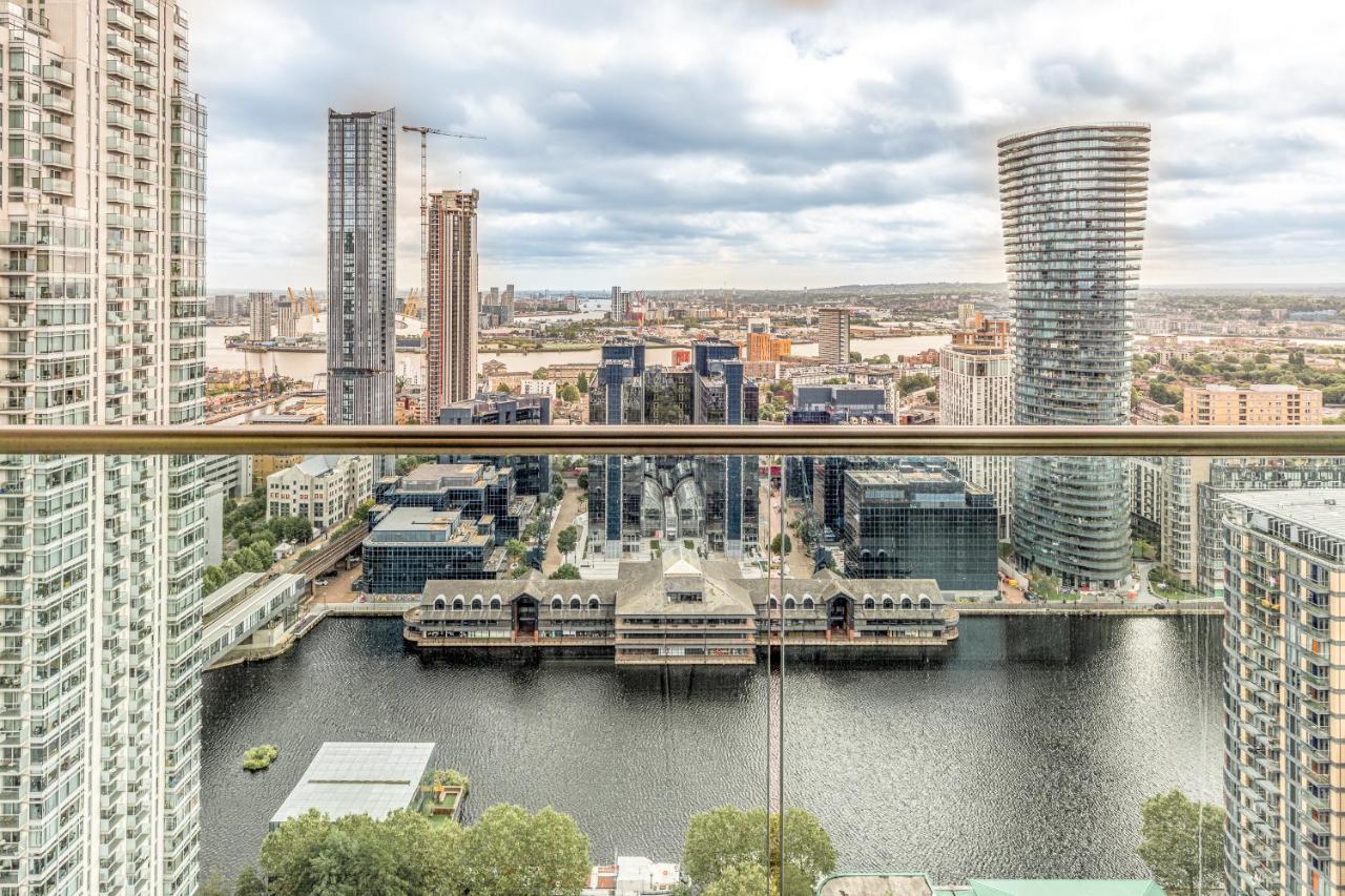 Urban Rest Canary Wharf Apartments London Exterior photo